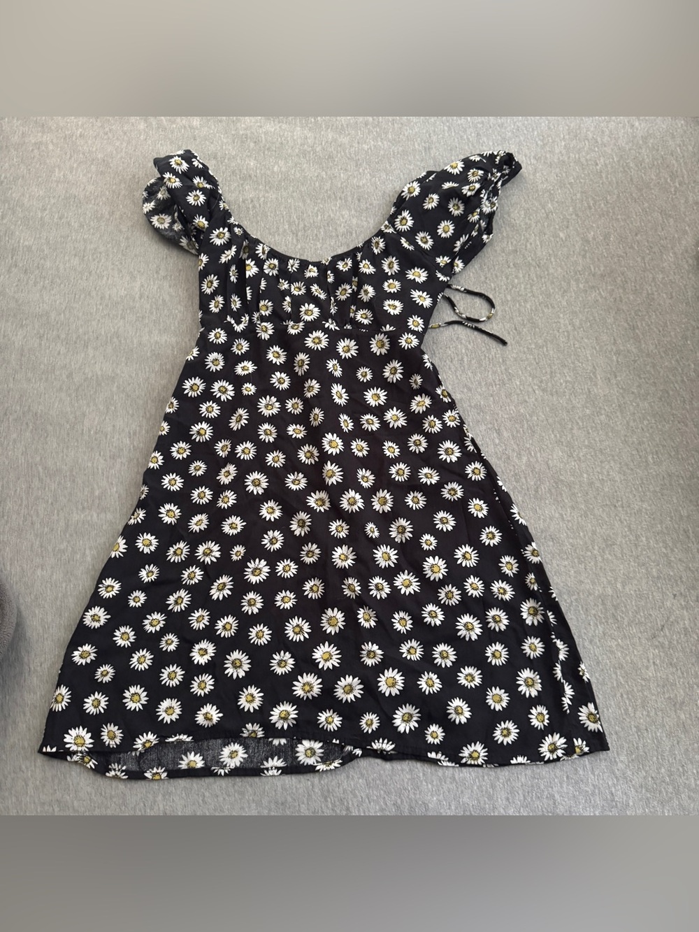 Motel Rocks Black Daisy Print Sundress with Ruffled Sleeves